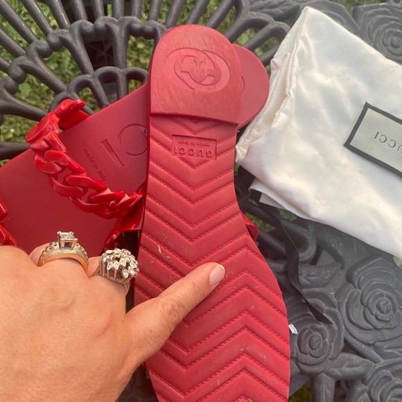 Gucci Red Hibiscus Twisted Rubber Pattern Slides Sandals Size 11 - Picture 11 of 17
